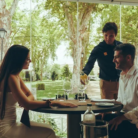 Estalagem Santa Iria & 4* טומאר