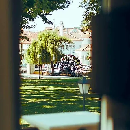Estalagem Santa Iria & Hotel