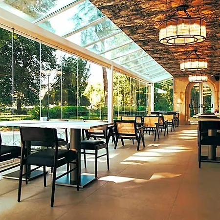 Estalagem Santa Iria & 4* Tomar