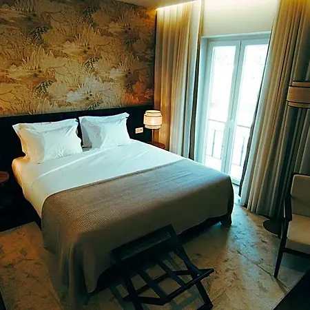 Estalagem Santa Iria & Hotel 4*