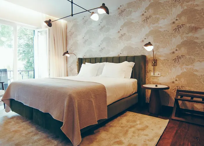 Estalagem Santa Iria & 4*