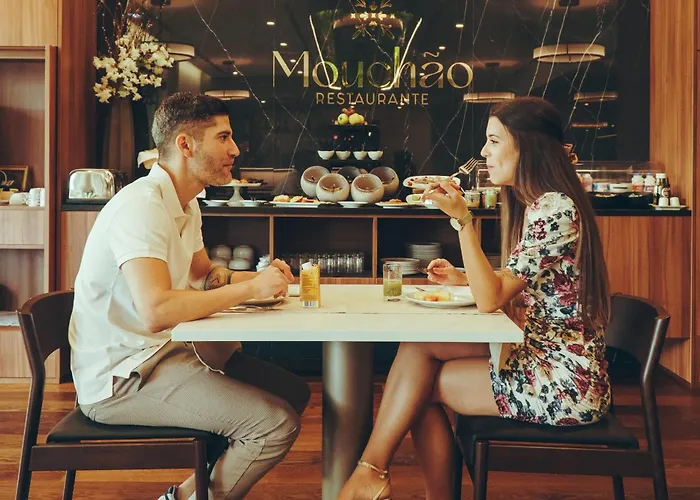 Estalagem Santa Iria & מלון 4*