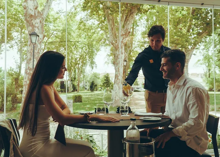 Estalagem Santa Iria & 4* טומאר