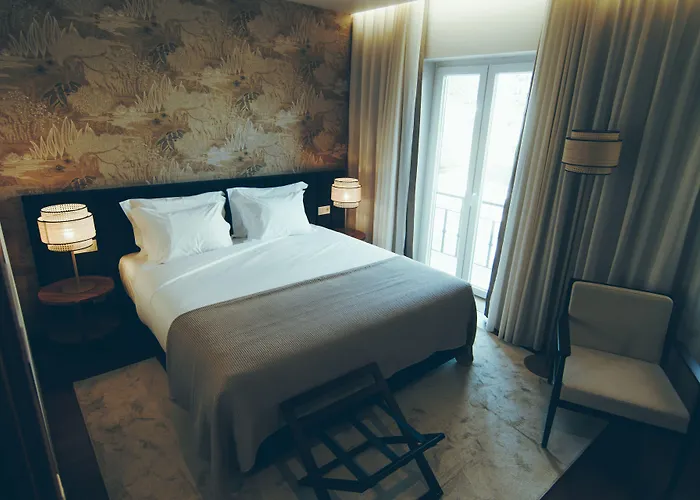 Estalagem Santa Iria & 4* Tomar